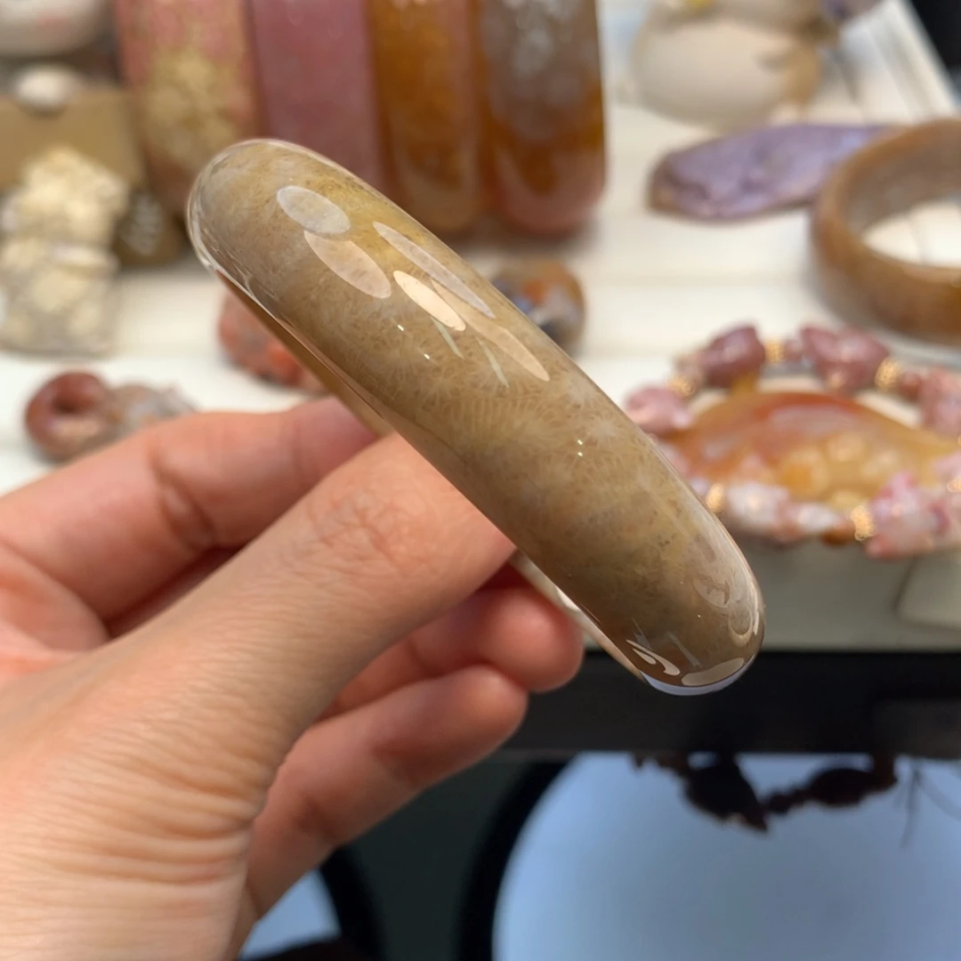 硅化珊瑚（珊瑚玉）手镯未镶嵌55口窄条原200