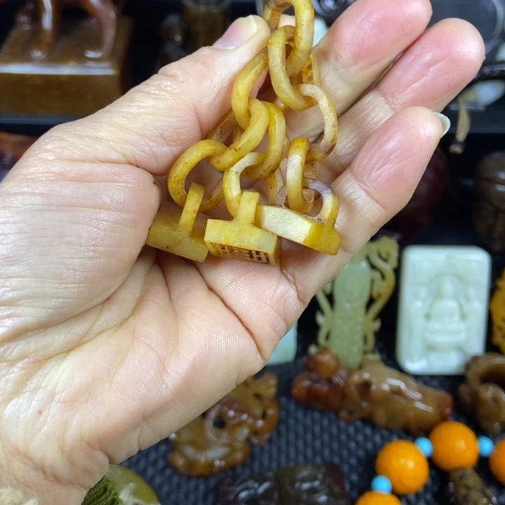 颈饰未镶嵌和田玉