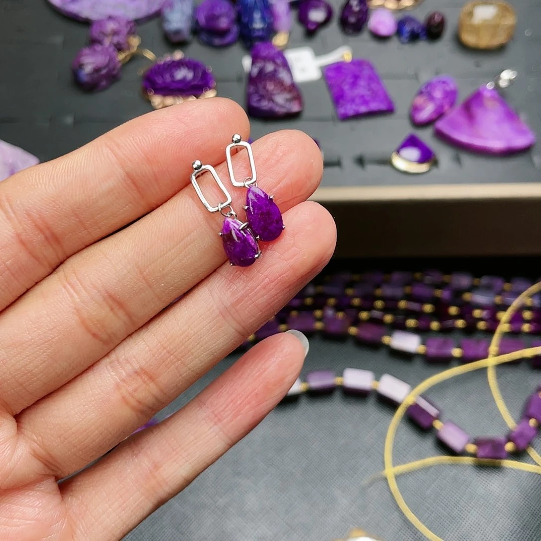 苏纪石（舒俱来）耳钉银S925镶嵌