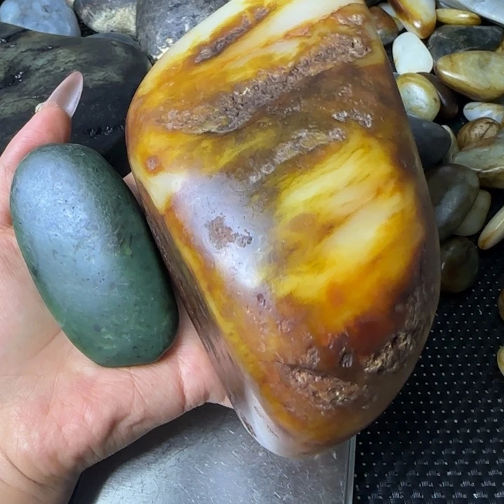 还***假未镶嵌和田玉把件