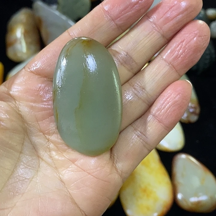 未镶嵌和田玉（糖玉）挂件