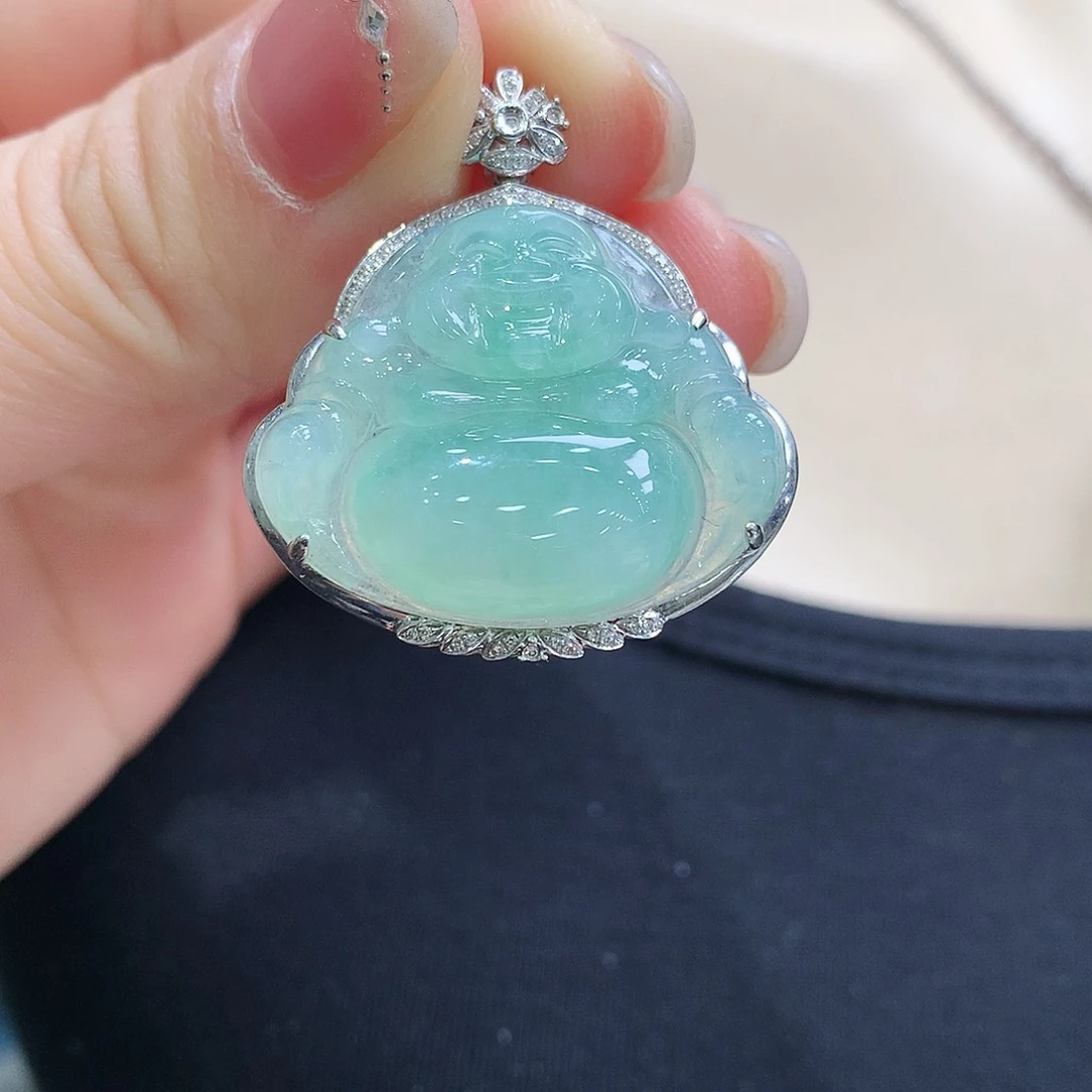 翡翠颈饰18K金镶嵌佛公
