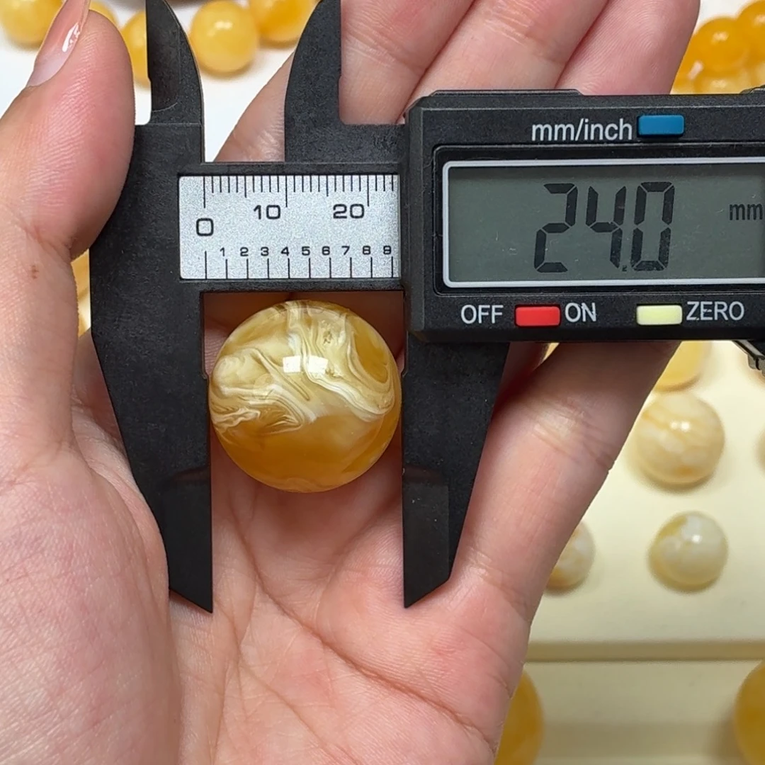 琥珀未镶嵌颈饰俄料橘红溶洞妖孽拉丝单珠24mm