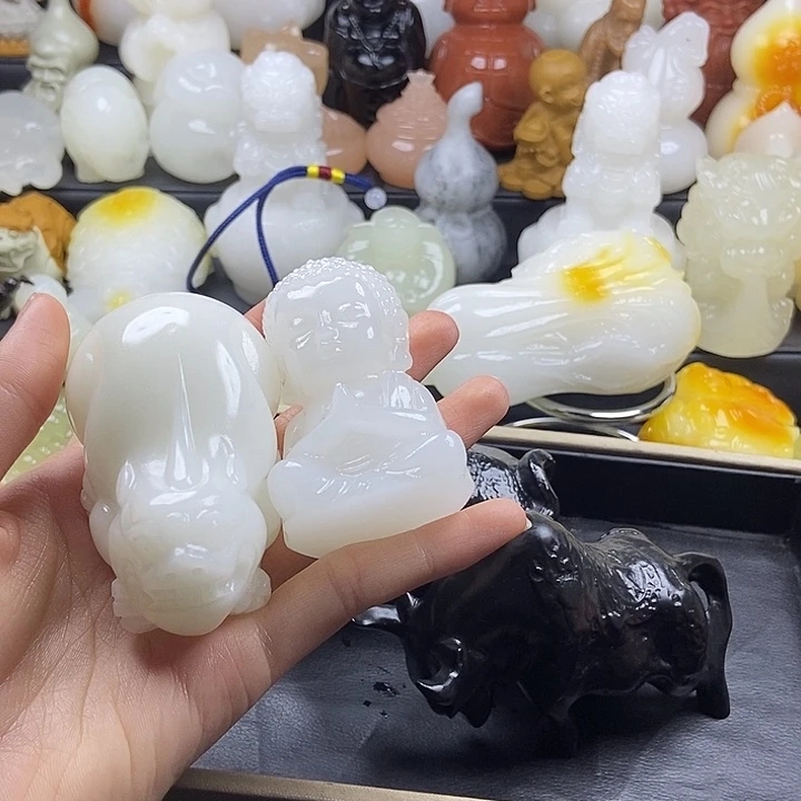 无花朵琪*原石雕刻把件