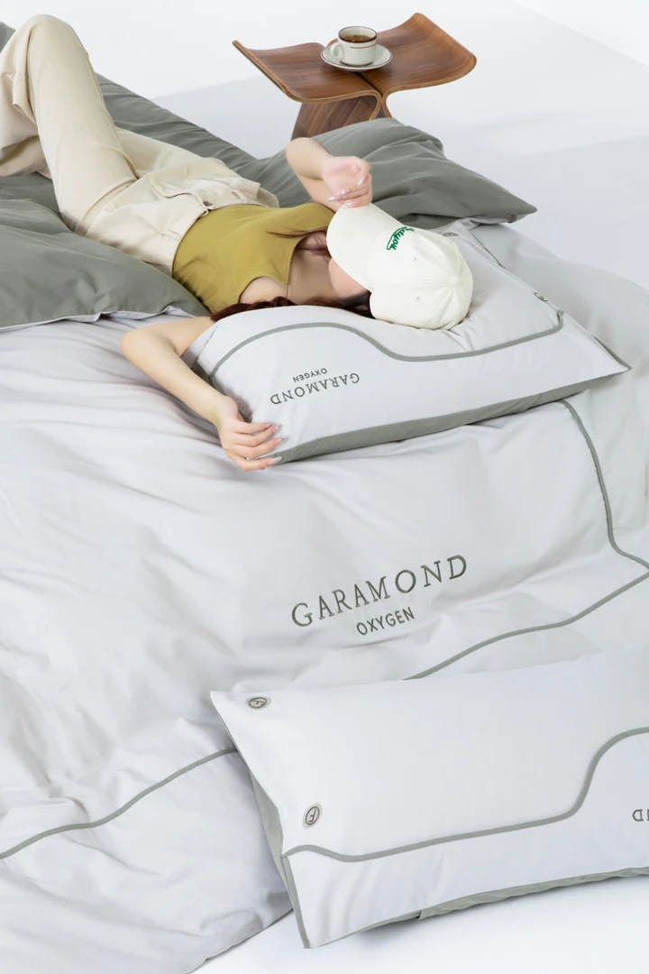 【凡哥】ins风清新复古高级套件 芙琳纳-灰绿色