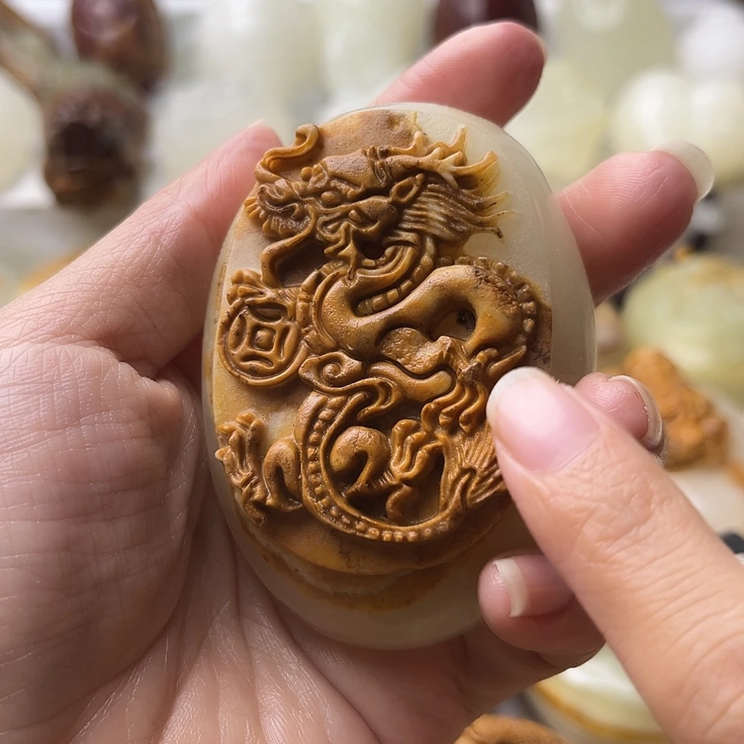 石材方解石手把摆件不退换龙微瑕