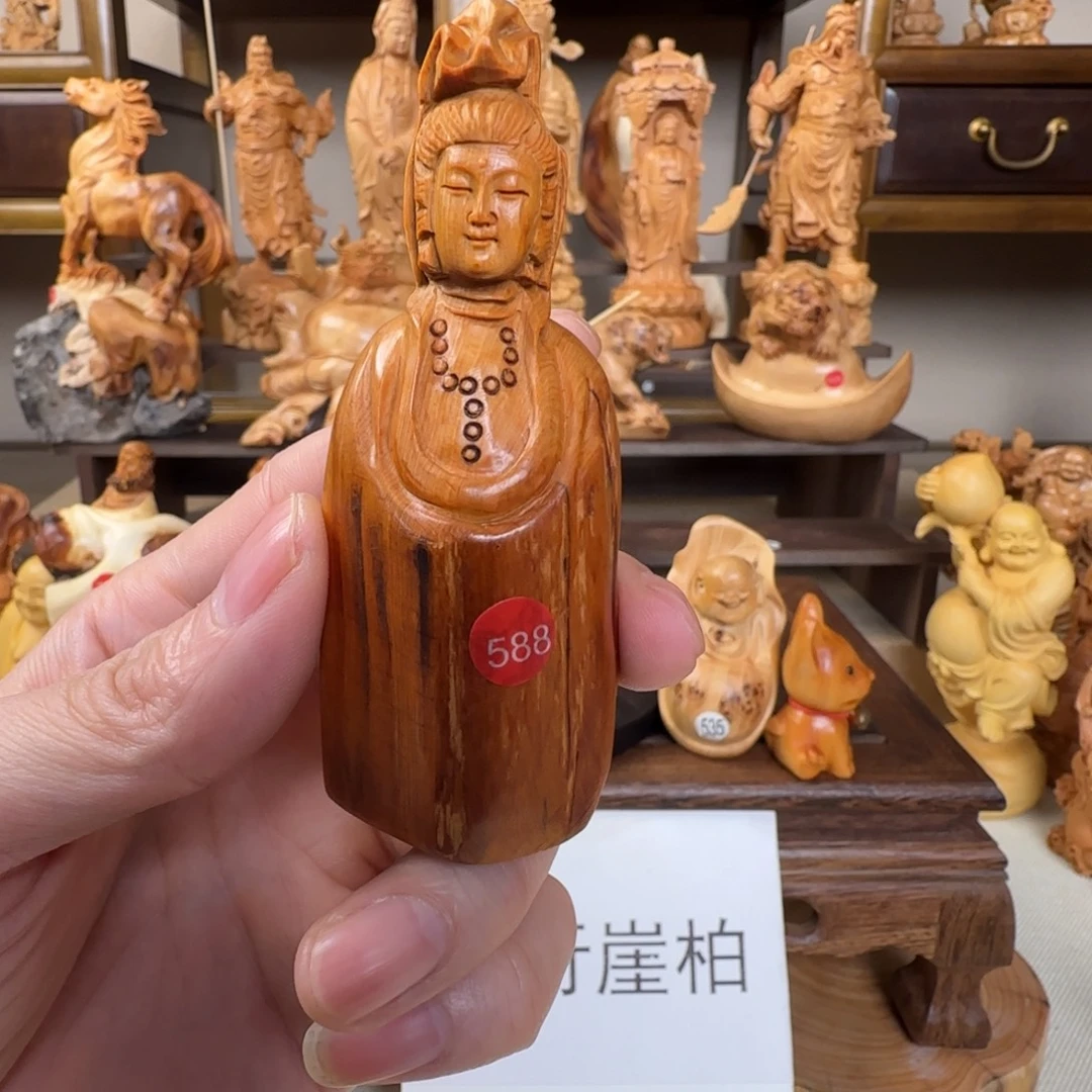 崖柏小木匠艺雕一物一拍