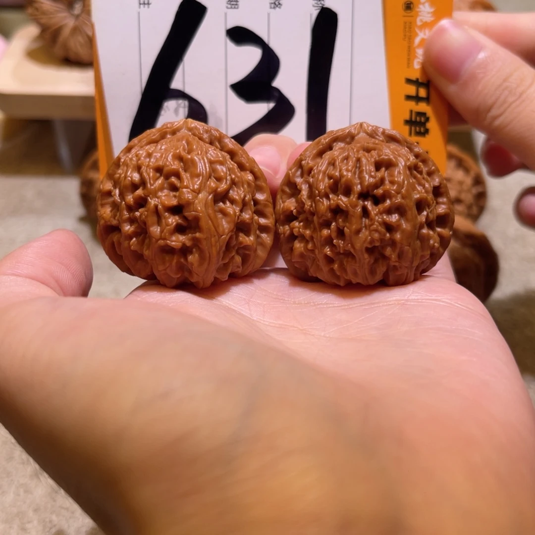 把件文玩核桃全品37白狮子