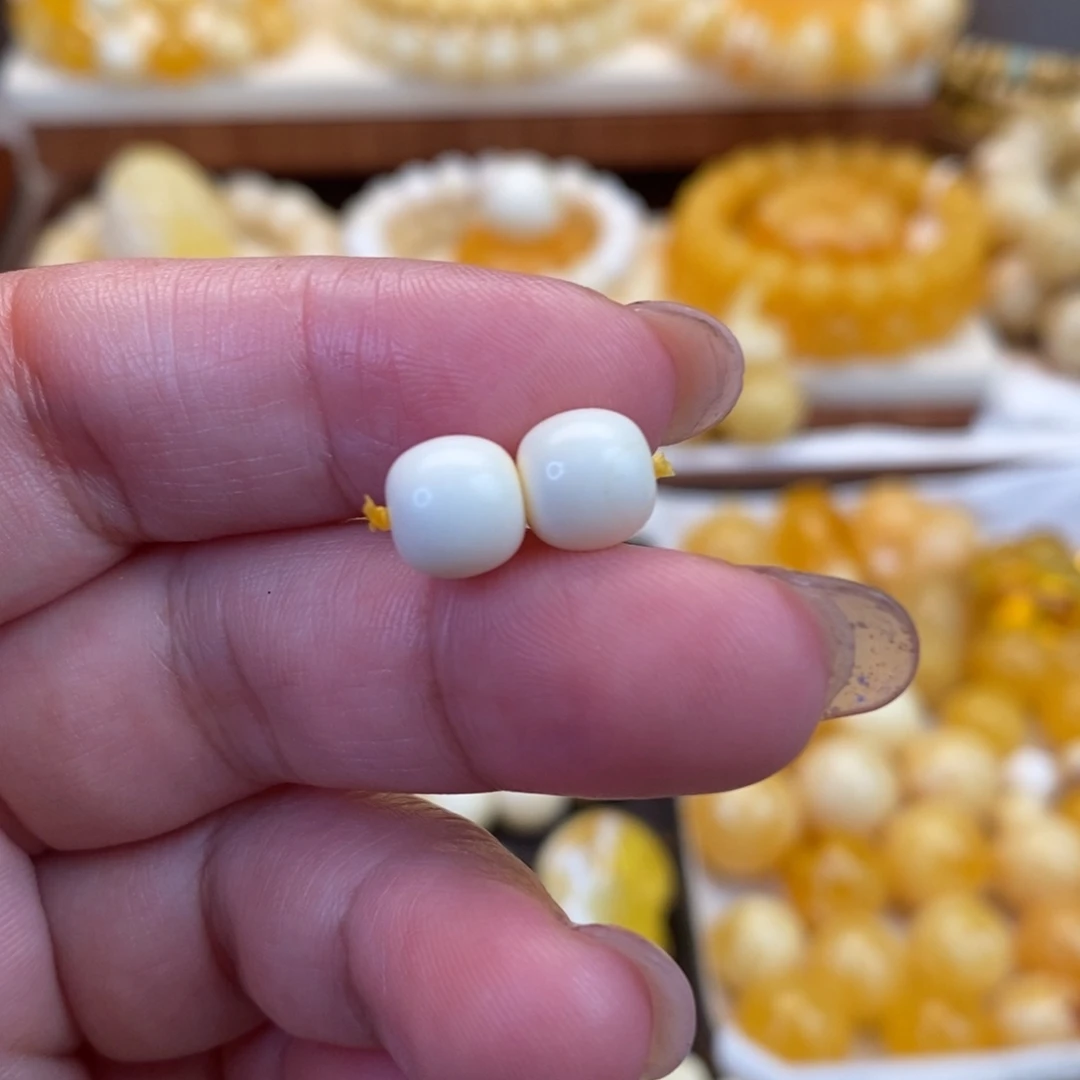 【闪购商品】裸石蜜蜡未镶嵌单珠