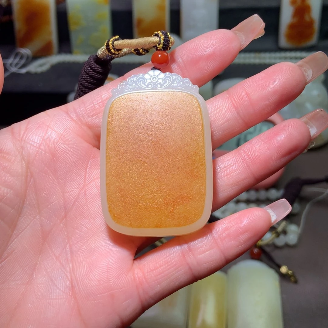 和田玉挂件未镶嵌小**辰