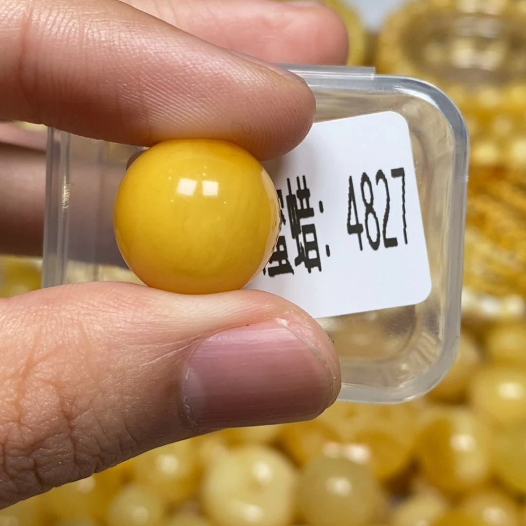 琥珀未镶嵌珠宝奇石4827