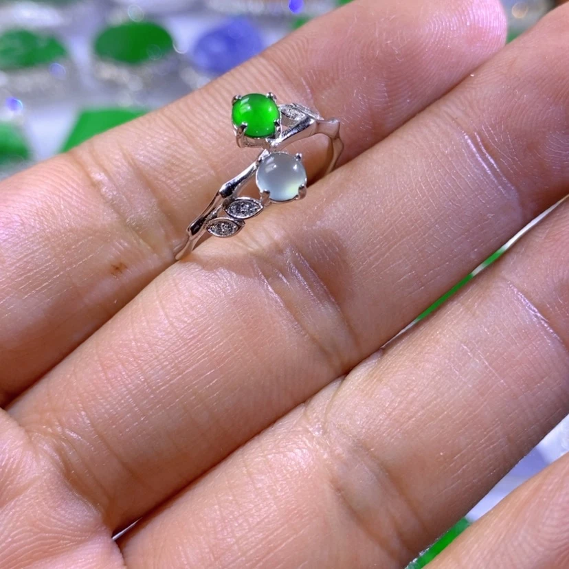 【闪购商品】翡翠挂件银S925镶嵌天然翡翠