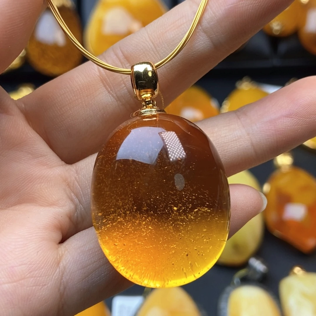 银S925镀金镶嵌颈饰琥珀