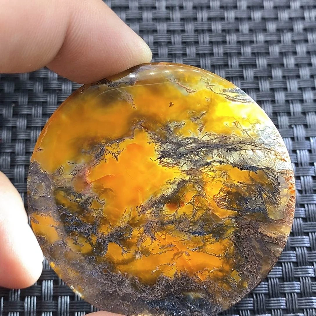 玛瑙/玉髓颈饰未镶嵌行***止