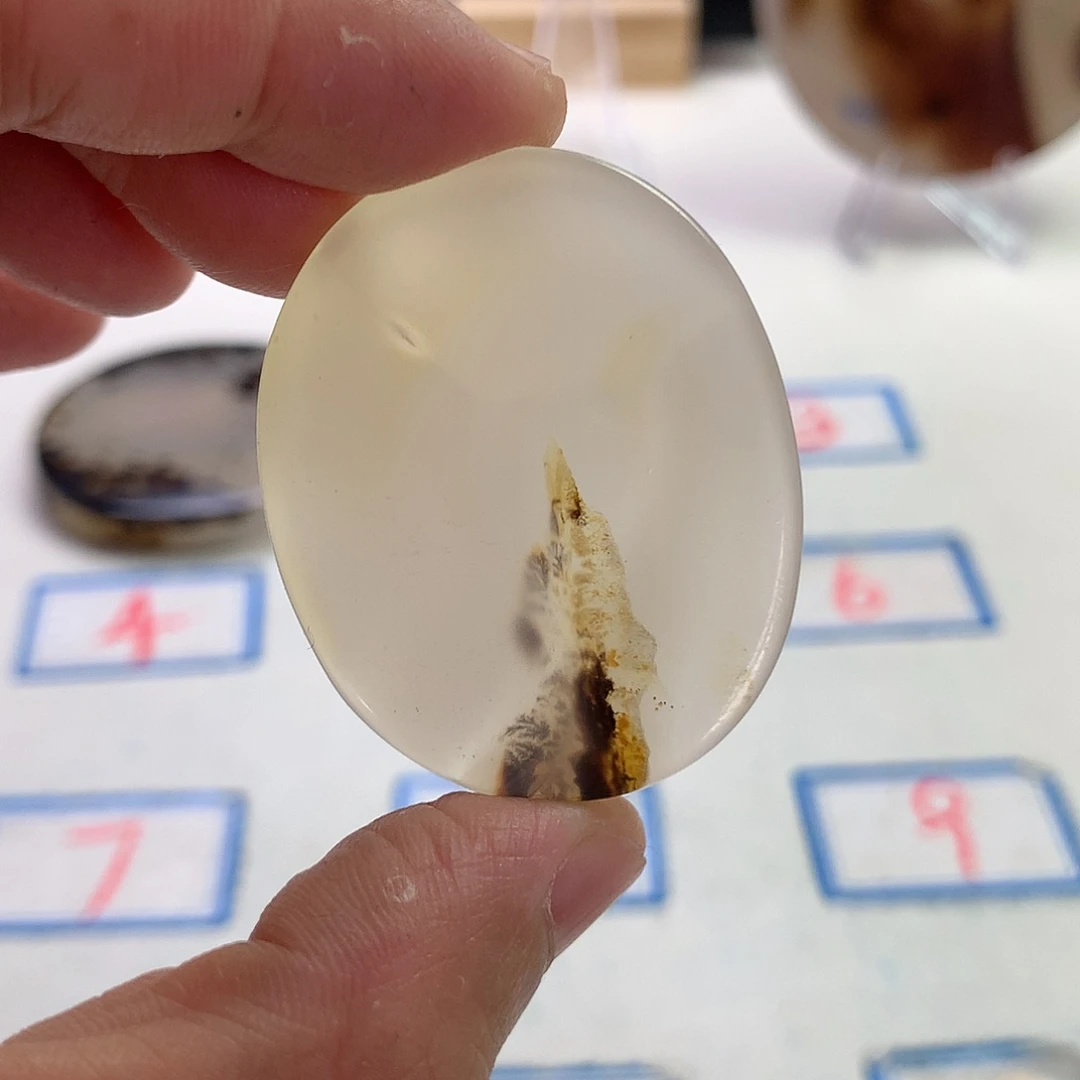 用***6未镶嵌玛瑙/玉髓珠宝半成品有扣