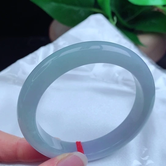 翡翠手镯未镶嵌       正圈57 冰蓝紫