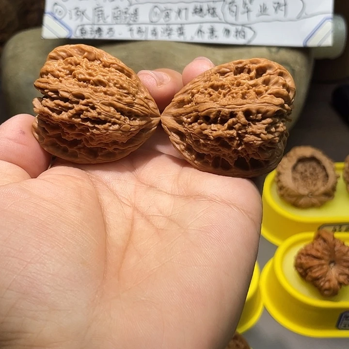 文玩核桃把件555号，42尺全品赵喜满天残脚