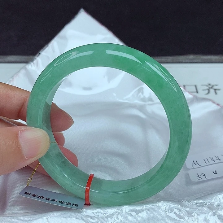 翡翠未镶嵌手镯59圈4473
