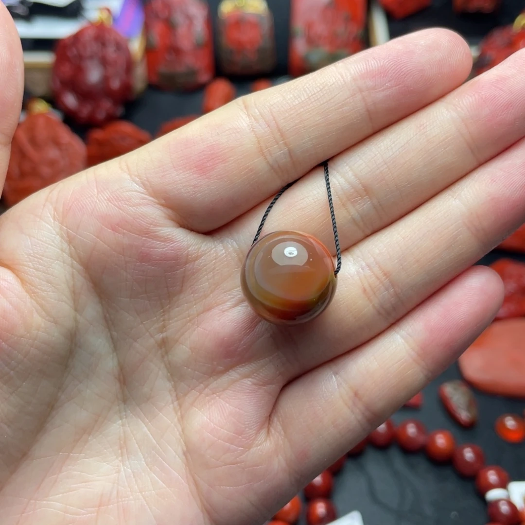 颈饰未镶嵌南红玛瑙17mm