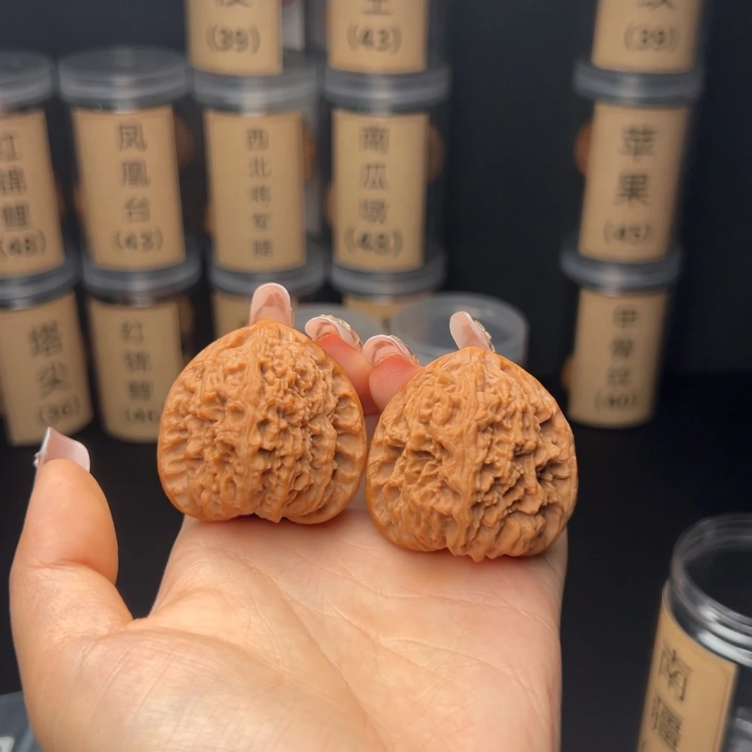 树***天吊坠文玩核桃南蒋石