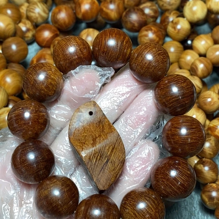 烟***风柏木（崖柏）太行崖柏黑油金丝蚂蚁腿2.0蚕丝纹