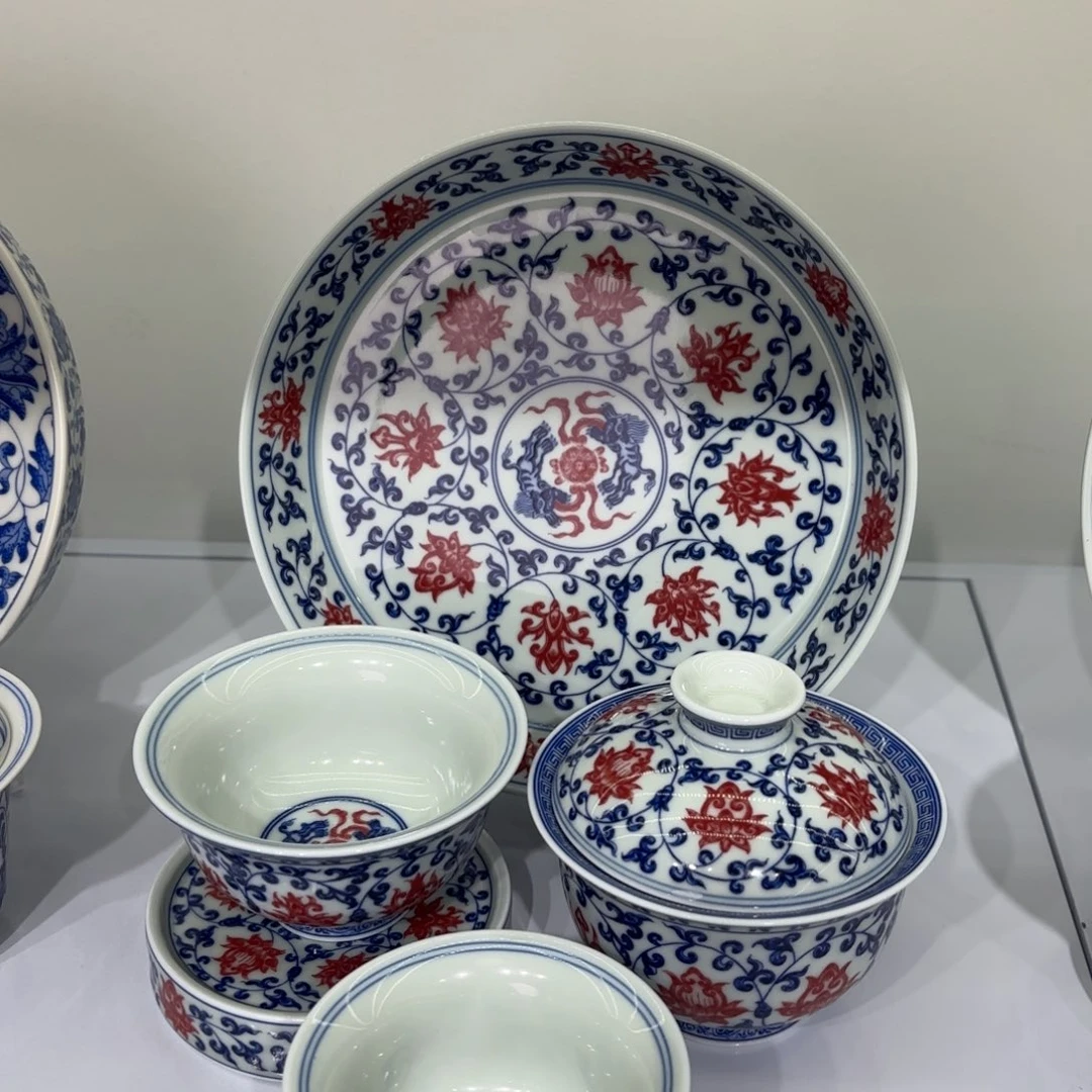 .***，景德镇陶瓷五件套