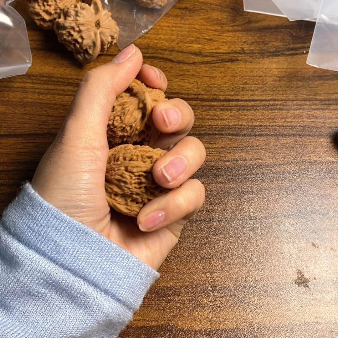 文玩核桃吊坠m***5南疆120