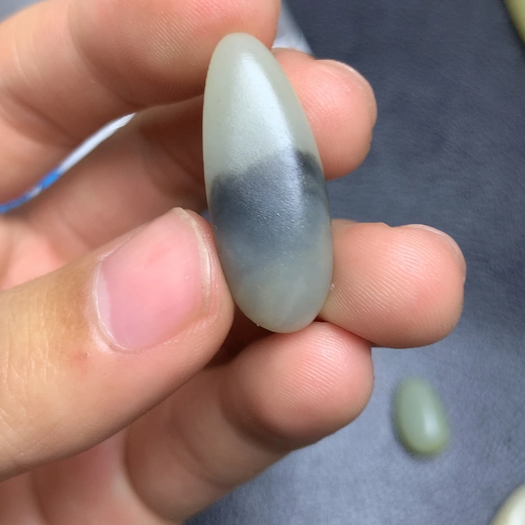 和田玉未镶嵌摆件