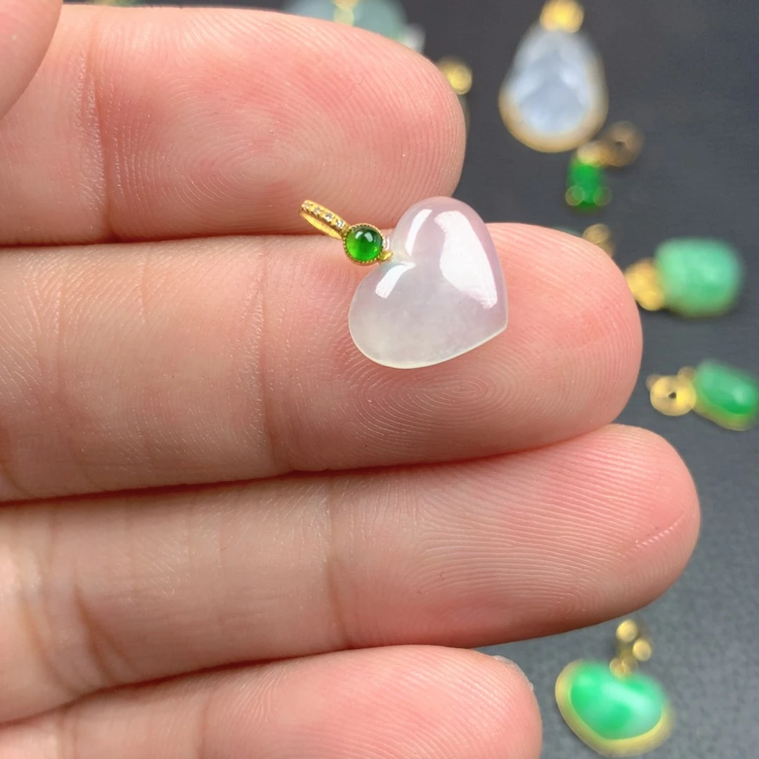 【闪购商品】颈饰18K金镶嵌翡翠翡翠