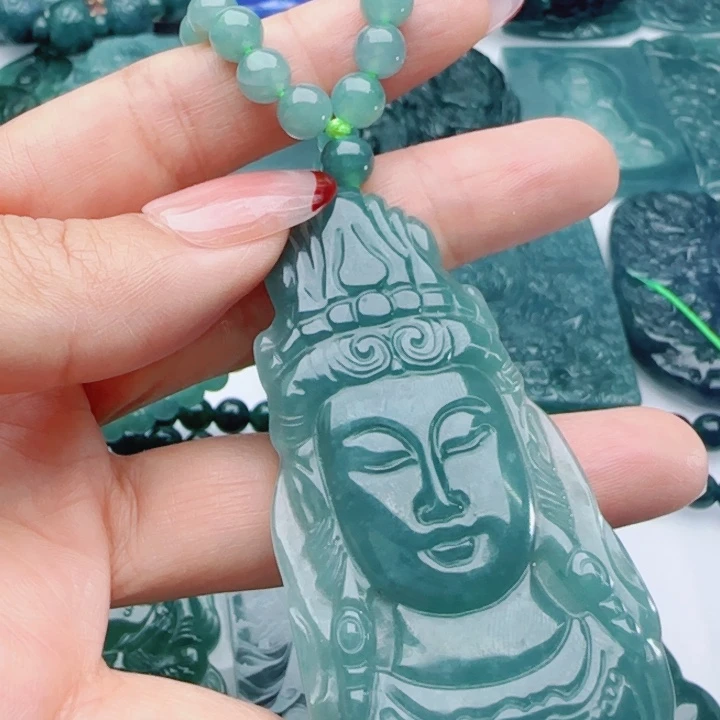 翡翠未镶嵌颈饰多样性发货天然A货翡翠