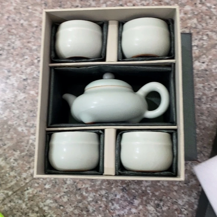 陶瓷艺术品及陶瓷制品