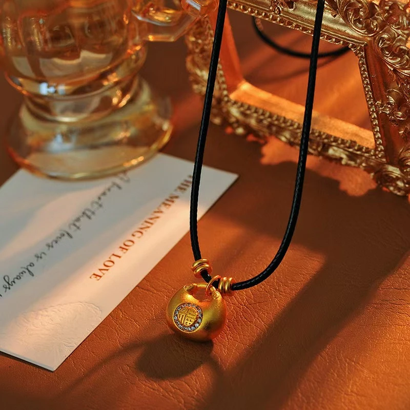 铜合金项链 e215---百搭福字锁包奢华重工项链