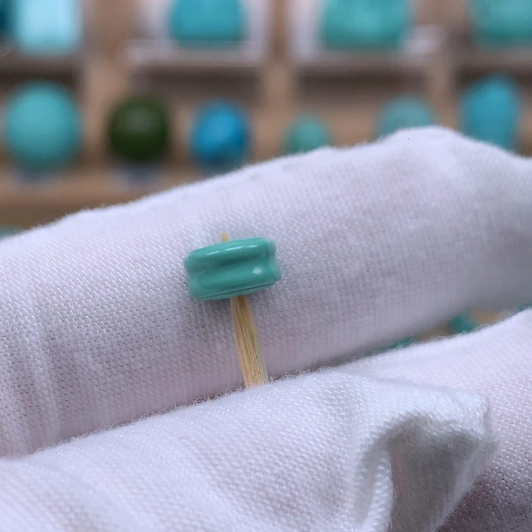 未镶嵌绿松石珠宝奇石7.6mm