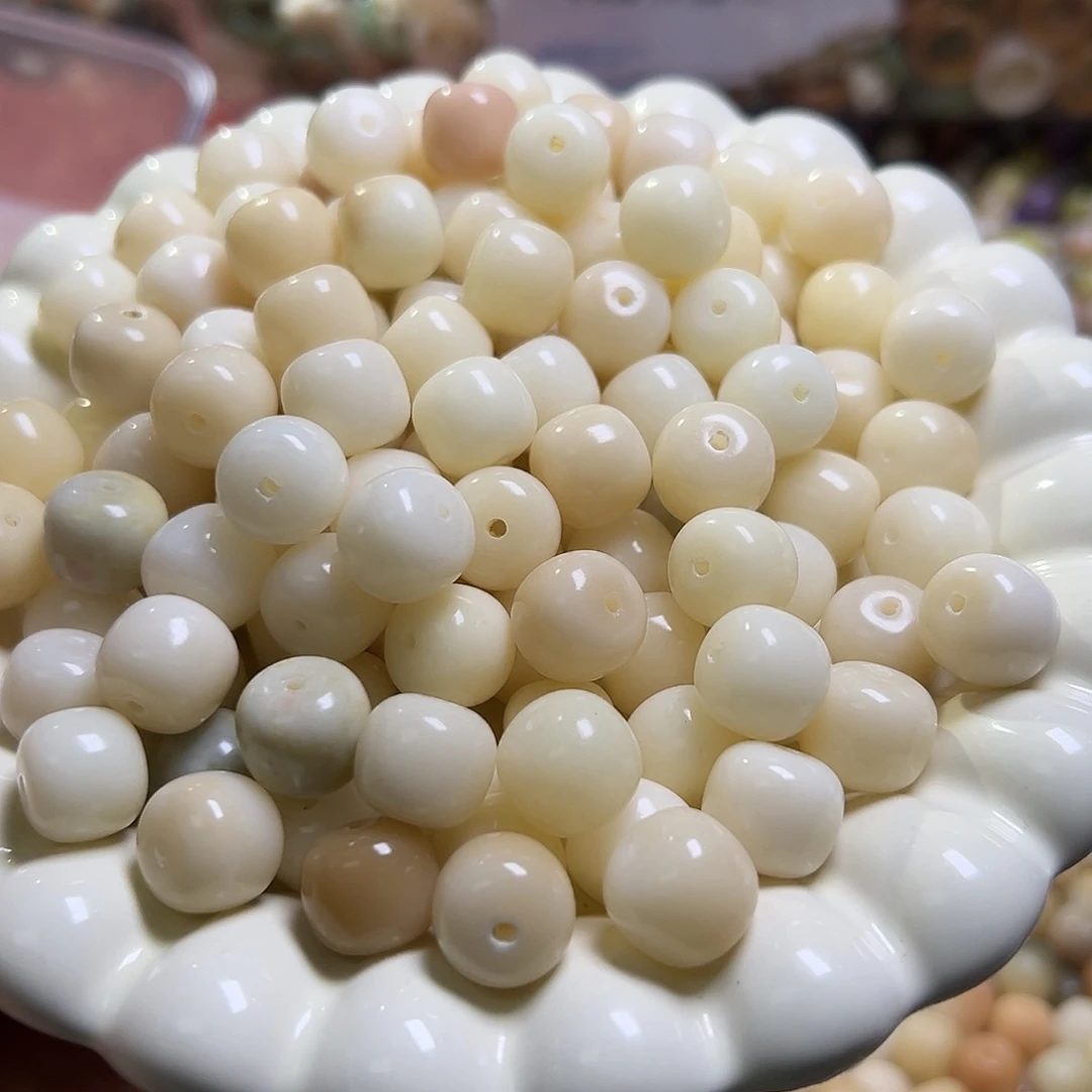 白玉菩提吊坠卡13白桶70颗