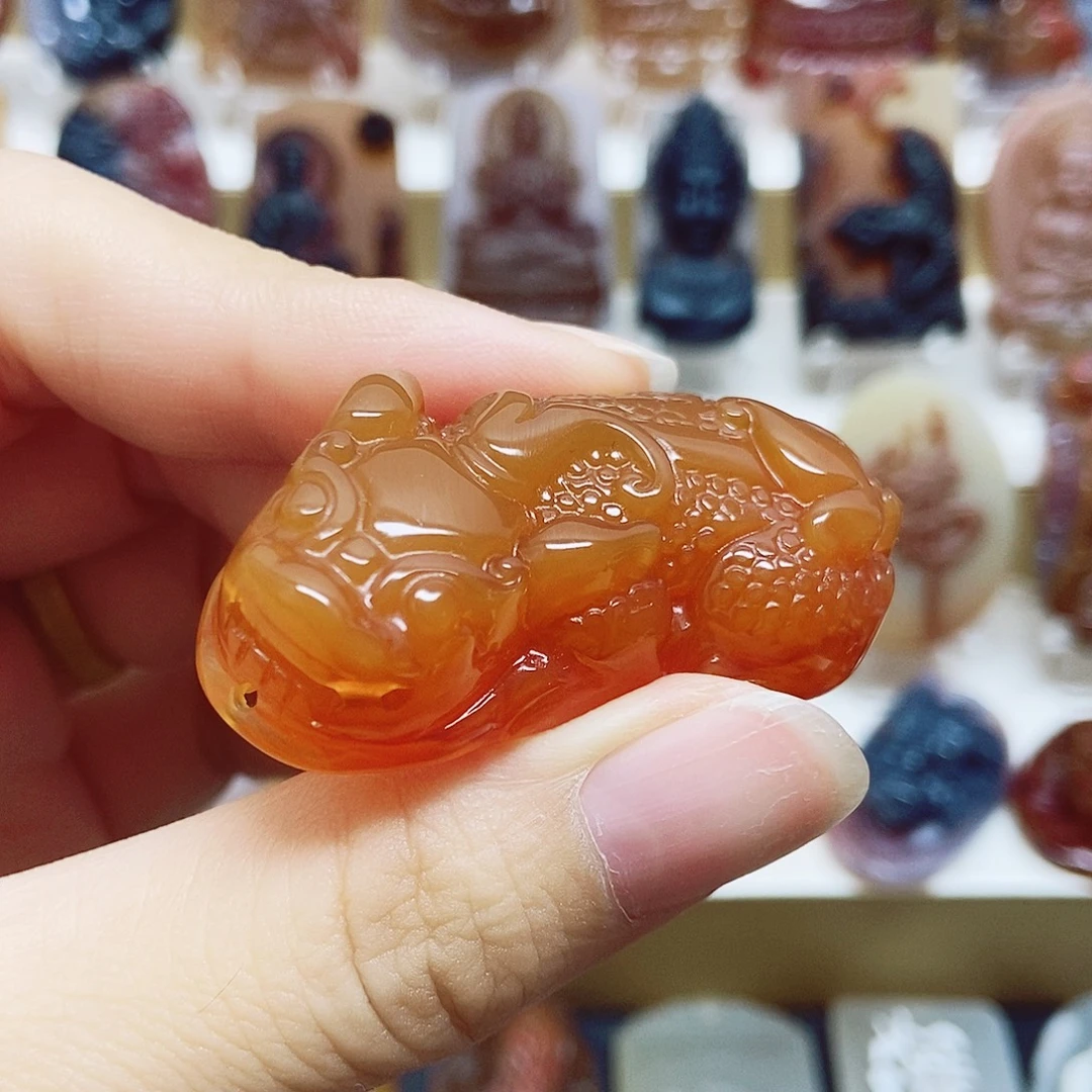 未镶嵌颈饰玛瑙/玉髓