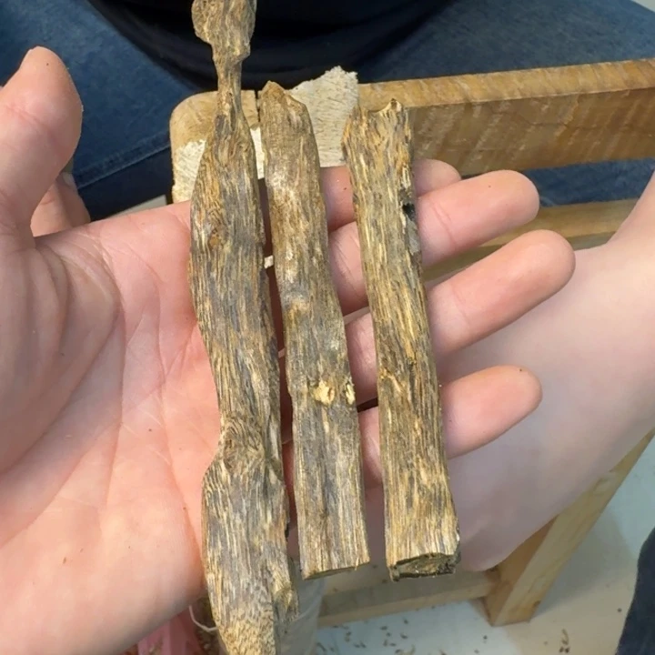 沉香沉香碎屑糖结24克