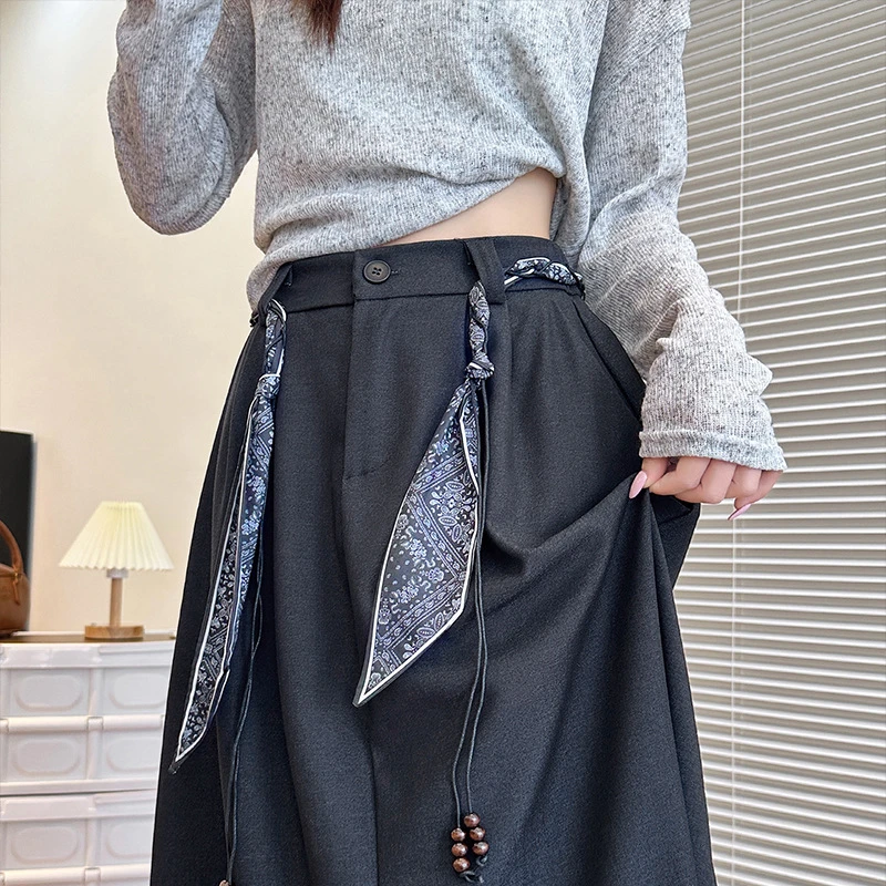 灰色西装半身裙秋季新款高级显瘦老钱风松弛感2025炸街潮款裤子女