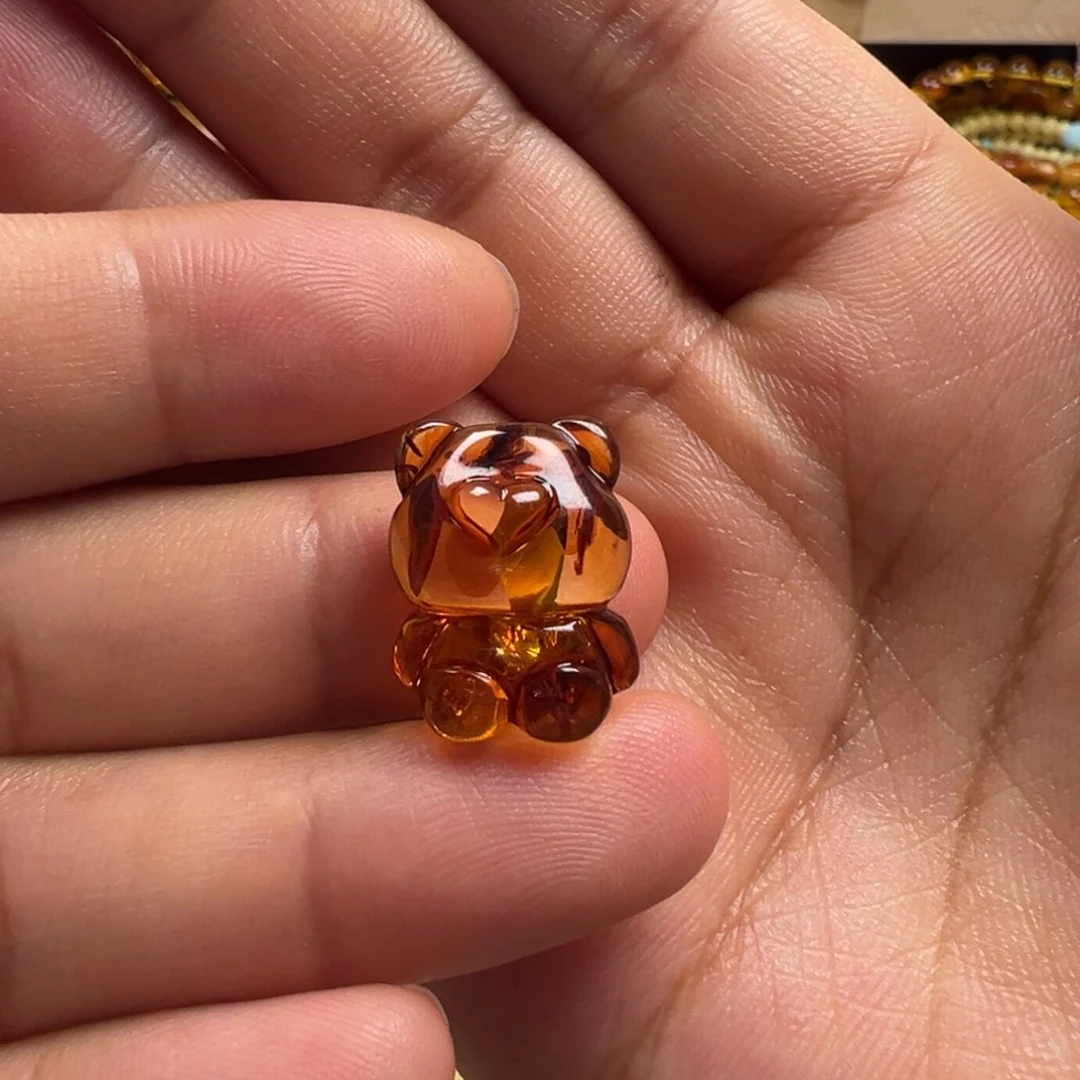 琥珀（花珀）颈饰未镶嵌小熊（打孔不退换）