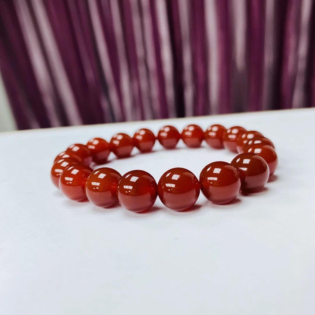 A017时尚红玛瑙10mm单圈手串多样性发一