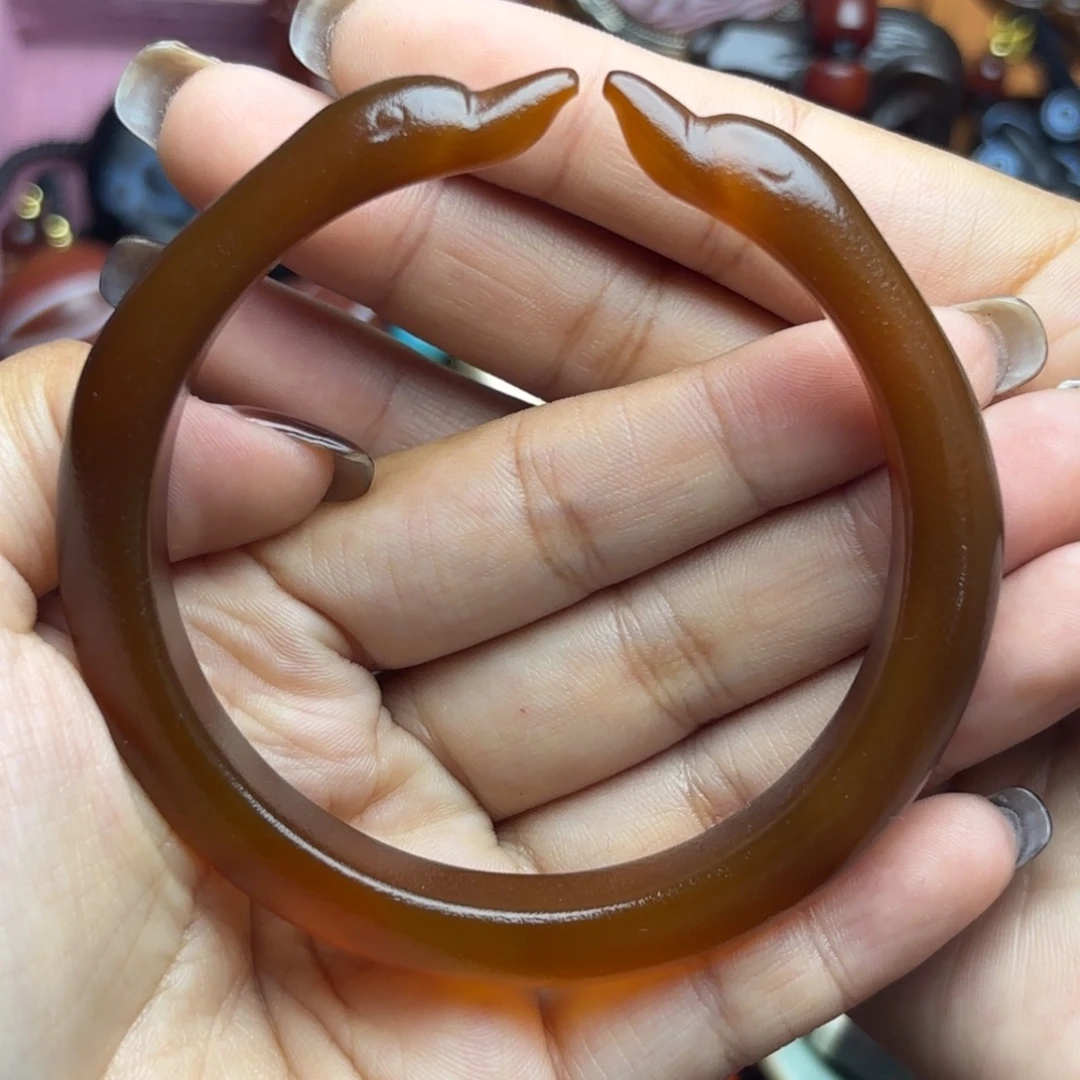 玛瑙/玉髓未镶嵌手镯