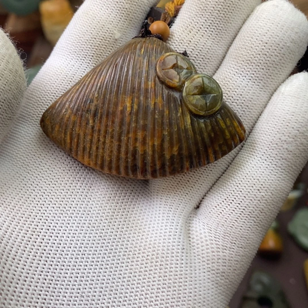 岫岩河磨玉（透闪石质玉）未镶嵌挂件