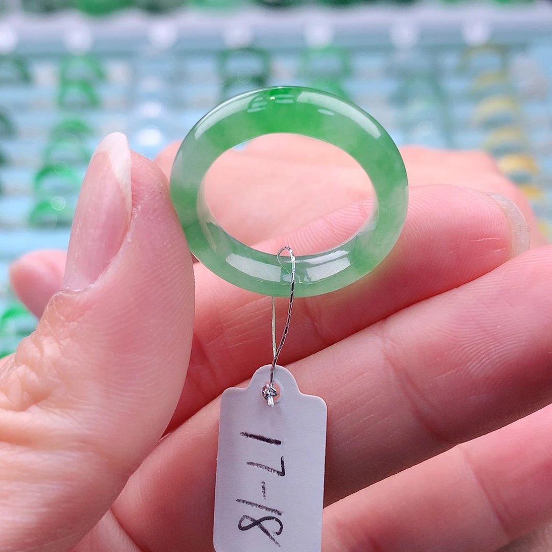 翡翠戒指未镶嵌A货缅甸翡翠