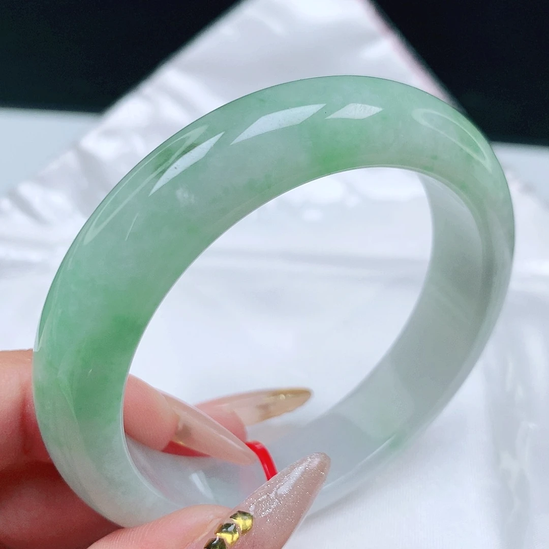 未镶嵌手镯翡翠0126