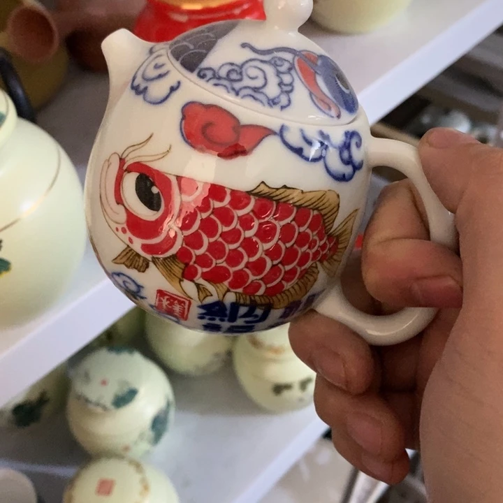 陶瓷艺术的艺术品及壶微瑕