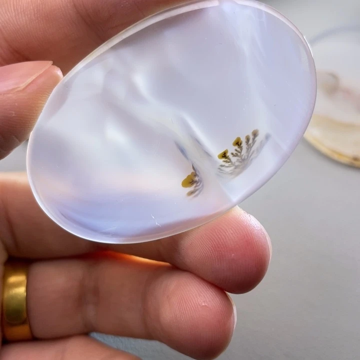 玛瑙/玉髓颈饰未镶嵌龏**䫕