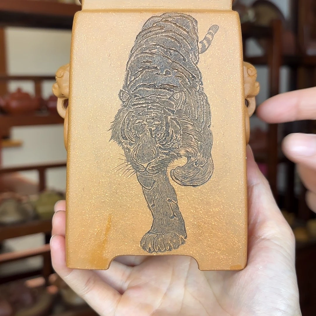 紫砂茶壶一墨熊鸿军刻绘紫砂