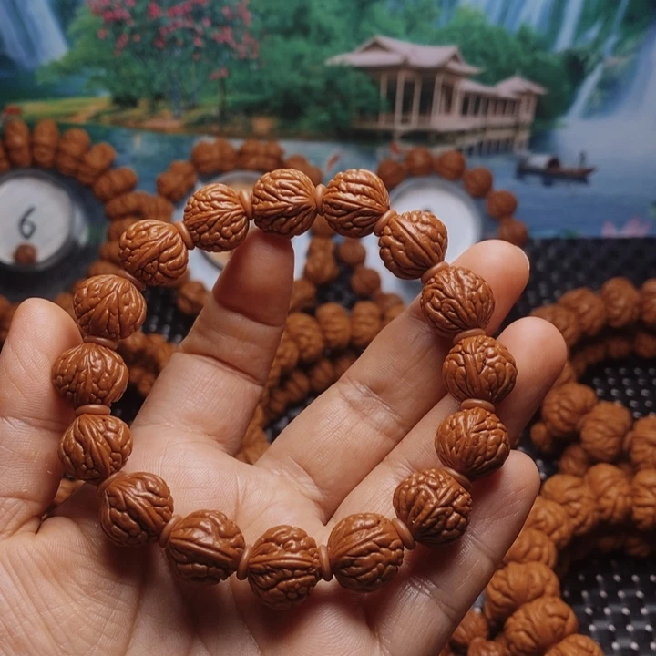 文玩核桃手串龙纹桃核手串