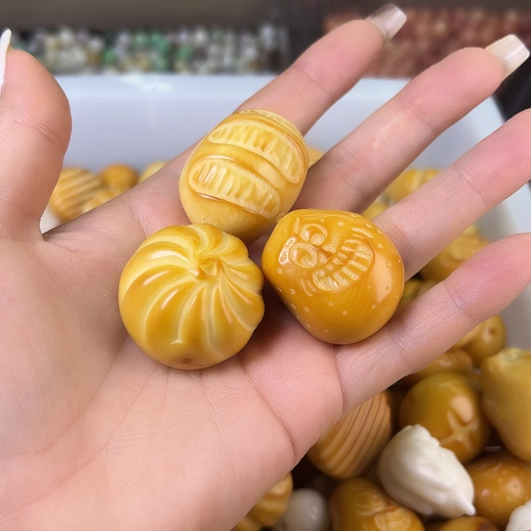 菩提根/象牙果吊坠微瑕炭烤好3颗卡32加以上有裂1