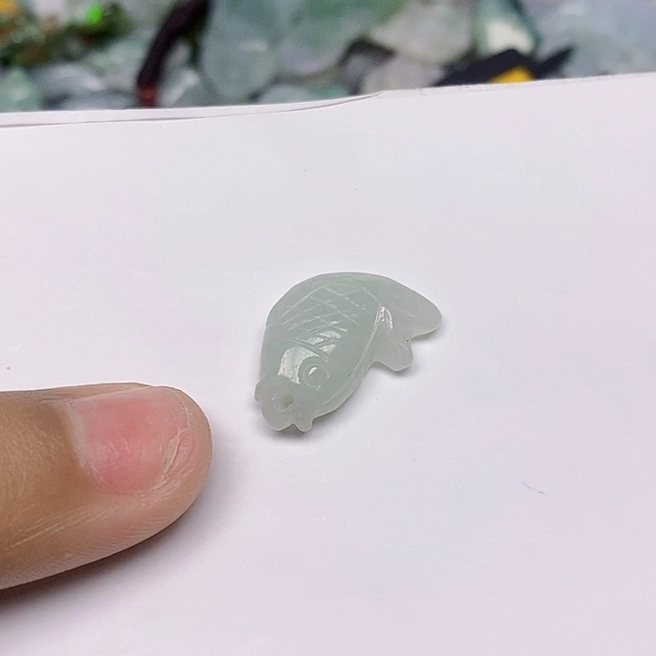 翡翠未镶嵌颈饰翡翠