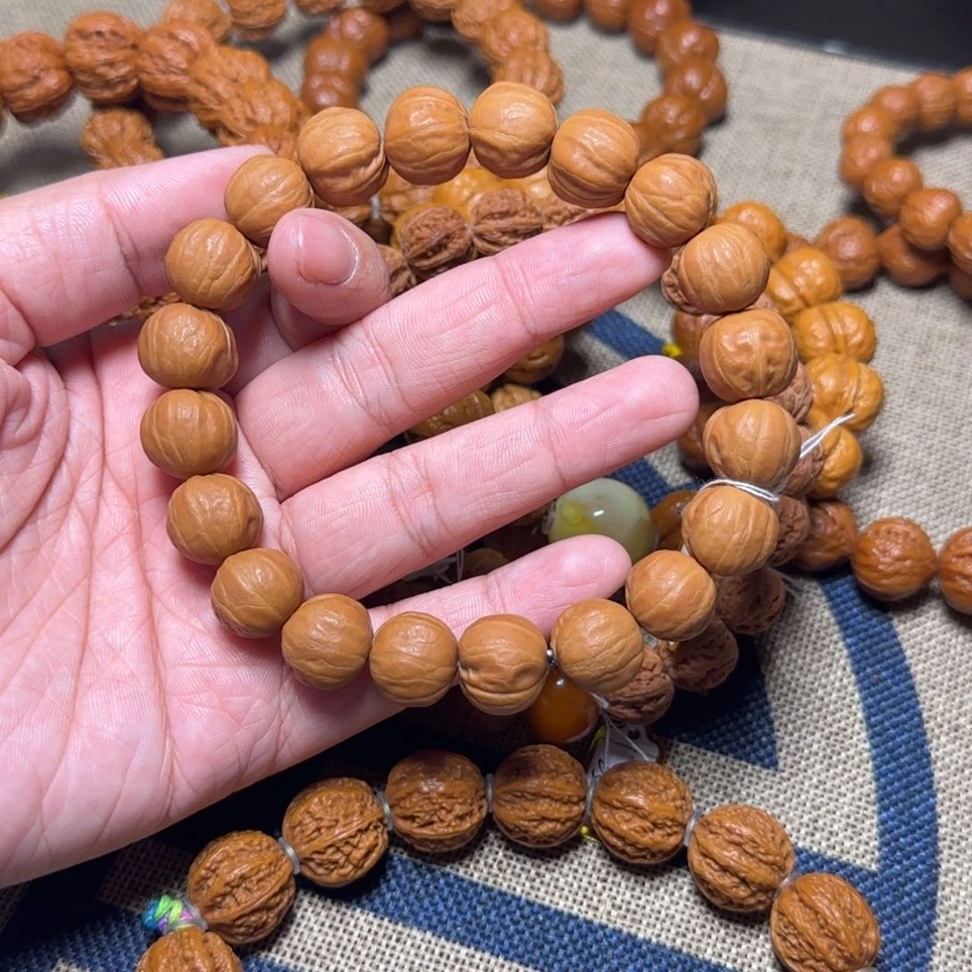 文玩核桃吊坠木*.方肚光头14